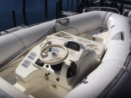 Sunseeker Manhattan 84 image