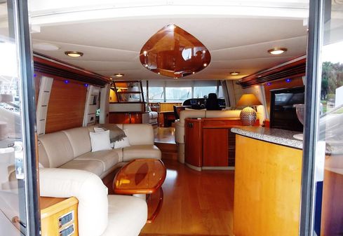 Sunseeker Manhattan 84 image