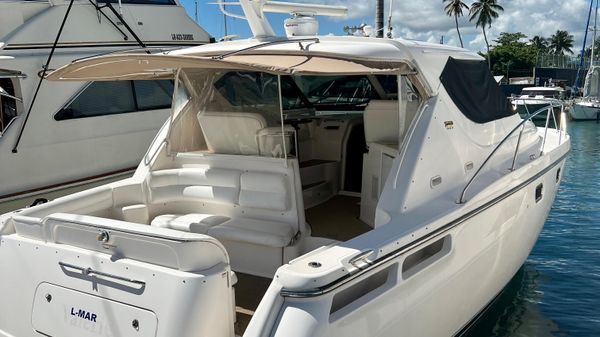 Tiara Yachts 43 Sovran