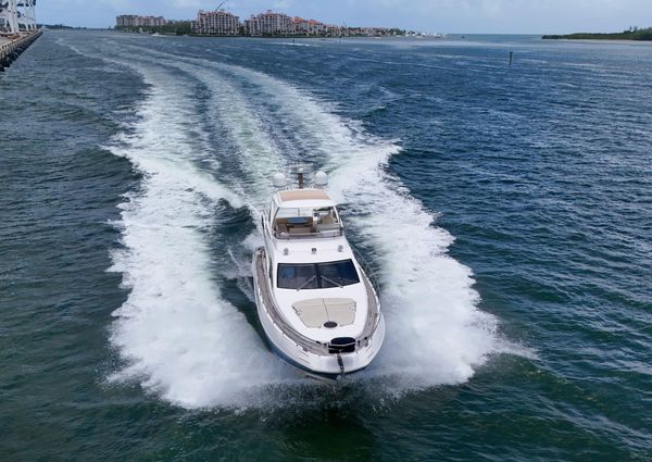 Azimut 64 Flybridge image