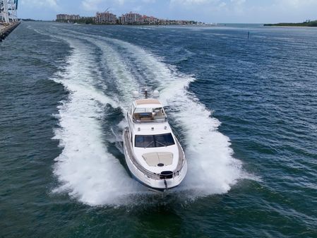 Azimut 64 Flybridge image