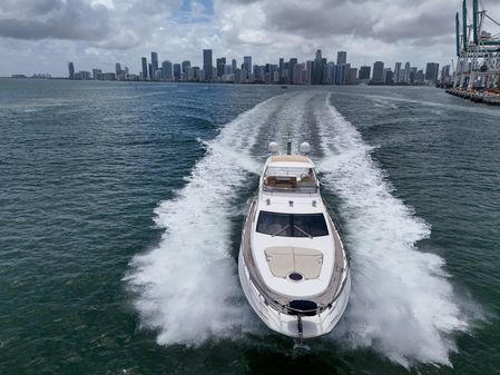 Azimut 64 Flybridge image