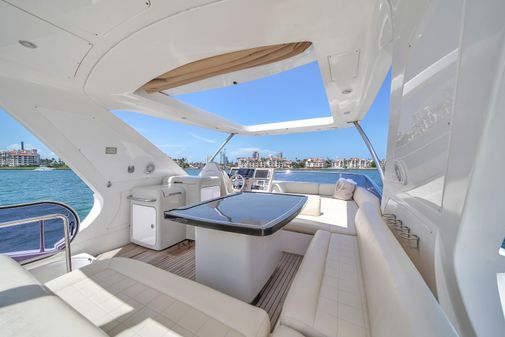 Azimut 64 Flybridge image