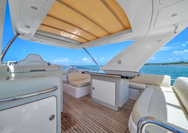 Azimut 64 Flybridge image