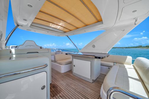 Azimut 64 Flybridge image