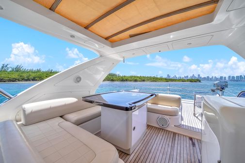 Azimut 64 Flybridge image