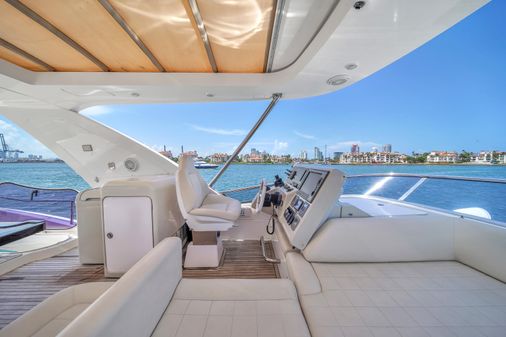 Azimut 64 Flybridge image