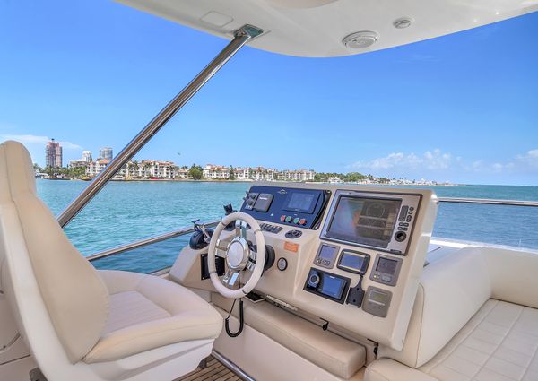 Azimut 64 Flybridge image