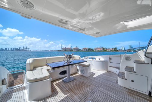 Azimut 64 Flybridge image