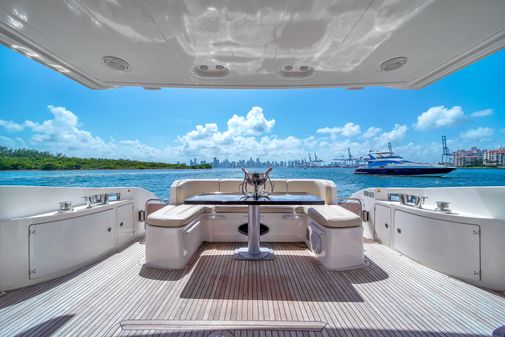 Azimut 64 Flybridge image