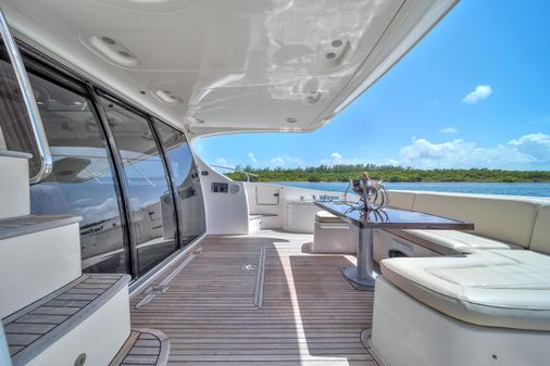 Azimut 64 Flybridge image