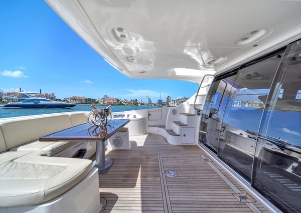 Azimut 64 Flybridge image