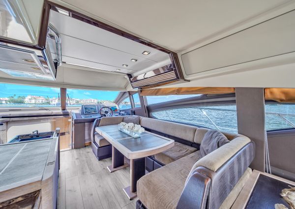 Azimut 64 Flybridge image