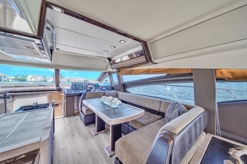 Azimut 64 Flybridge image