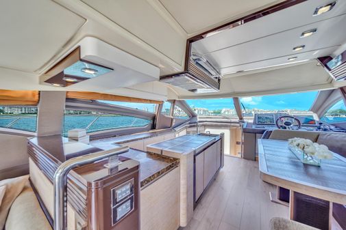 Azimut 64 Flybridge image