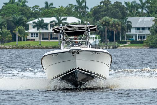 Pursuit 2870 Center Console image