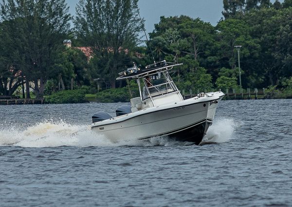 Pursuit 2870 Center Console image