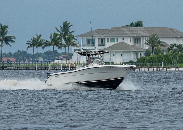 Pursuit 2870 Center Console image