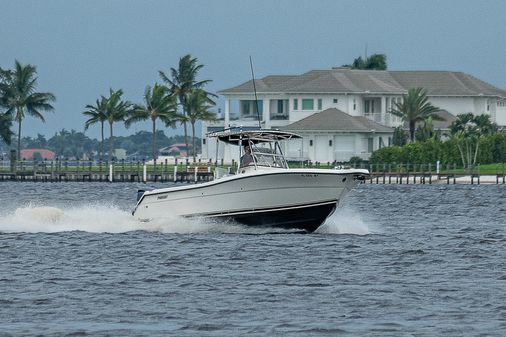 Pursuit 2870 Center Console image