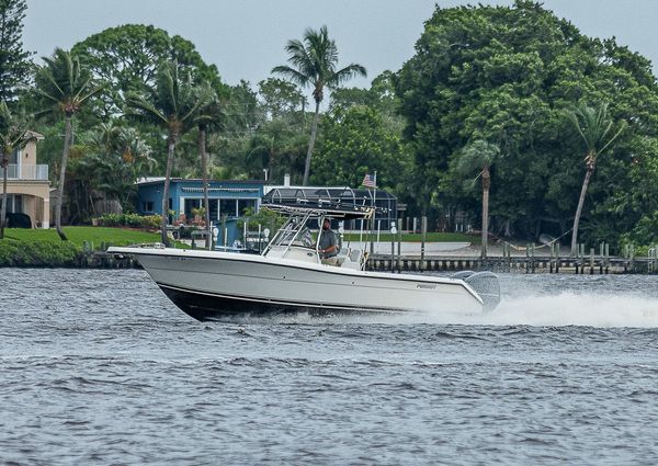 Pursuit 2870 Center Console image