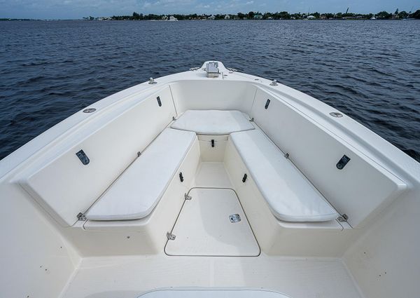 Pursuit 2870 Center Console image