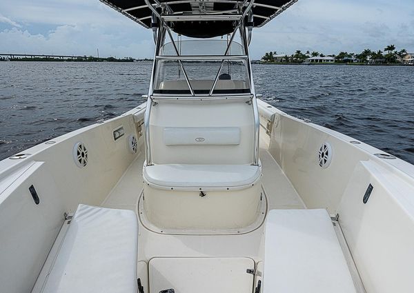 Pursuit 2870 Center Console image