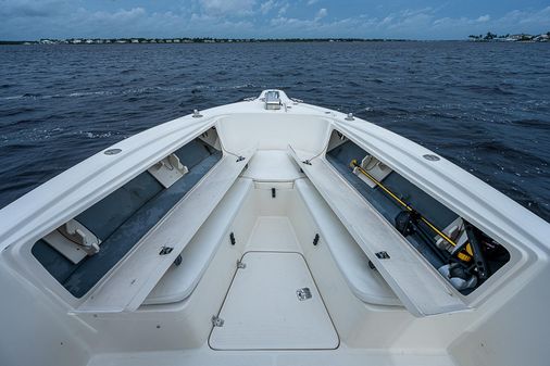 Pursuit 2870 Center Console image