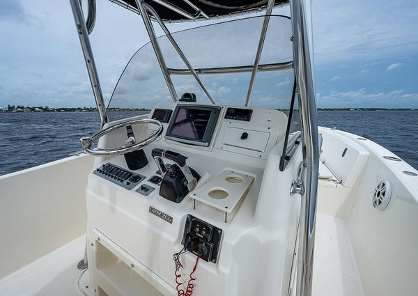 Pursuit 2870 Center Console image