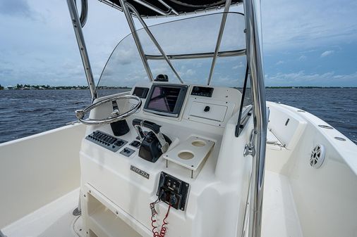 Pursuit 2870 Center Console image