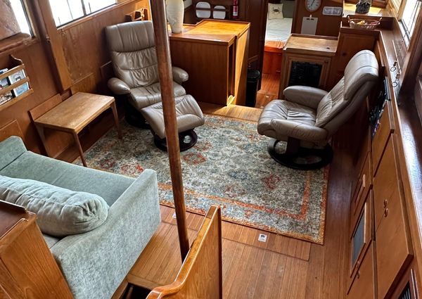 President 43 Double Cabin image