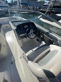 Chaparral 250 Suncoast image
