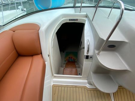 Cruisers Yachts 370 Express image