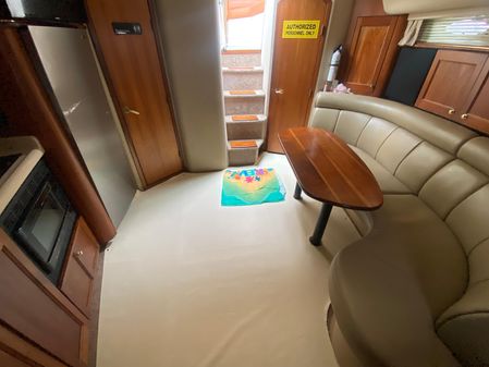 Cruisers Yachts 370 Express image