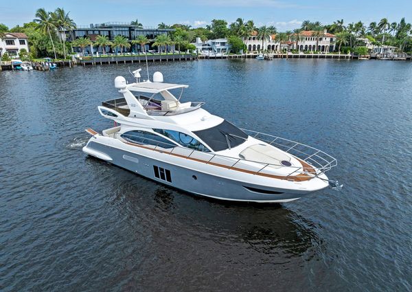 Azimut 53 Fly image