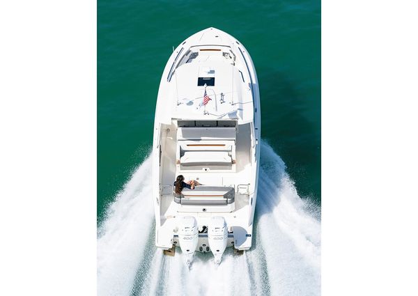 Tiara-yachts 34-LS image