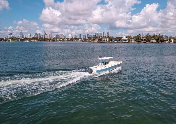 Chris-Craft Catalina 29 image