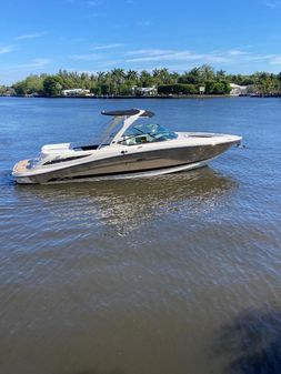 Sea Ray 270 SLX image