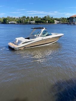Sea Ray 270 SLX image