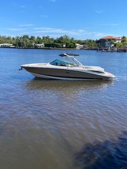 Sea Ray 270 SLX image