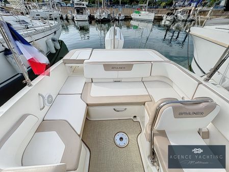 Bayliner VR6 Bowrider image