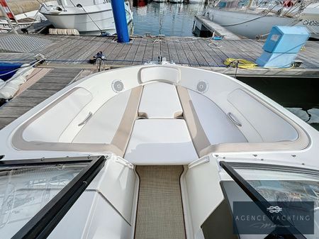 Bayliner VR6 Bowrider image