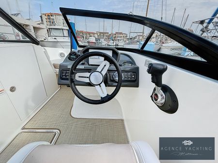 Bayliner VR6 Bowrider image