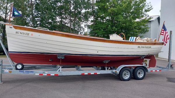 Flanders Bay 27 Launch