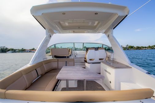 Sea-ray 350-SUNDANCER image