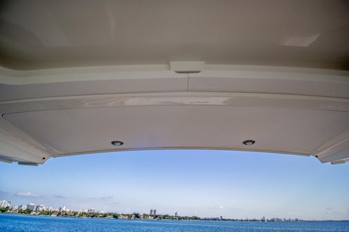 Sea-ray 350-SUNDANCER image