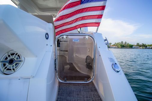 Sea-ray 350-SUNDANCER image