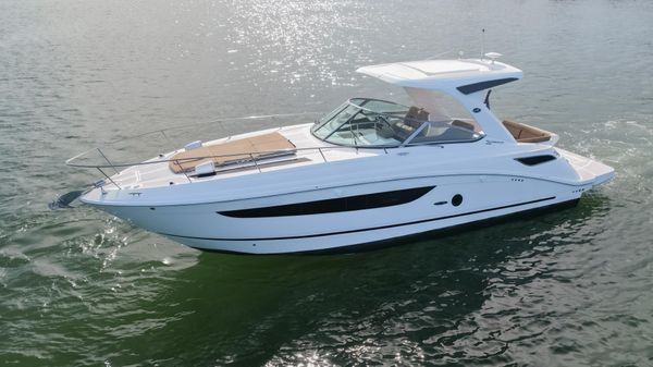 Sea Ray 350 Sundancer 