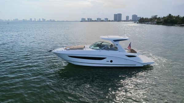 Sea-ray 350-SUNDANCER image