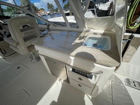 Boston Whaler 320 Vantage image