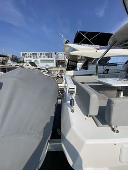 Aquila 44 Yacht image